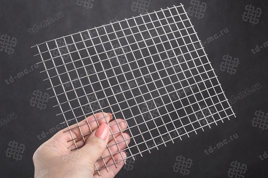 Сетка нержавеющая сварная 10х10х1 сталь AISI 304