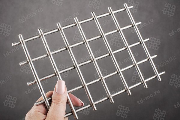 Сетка нержавеющая сварная 30х30х5 сталь AISI 304 – производство в «ТДС»