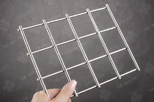 Сетка нержавеющая сварная 50х50х5 сталь AISI 304